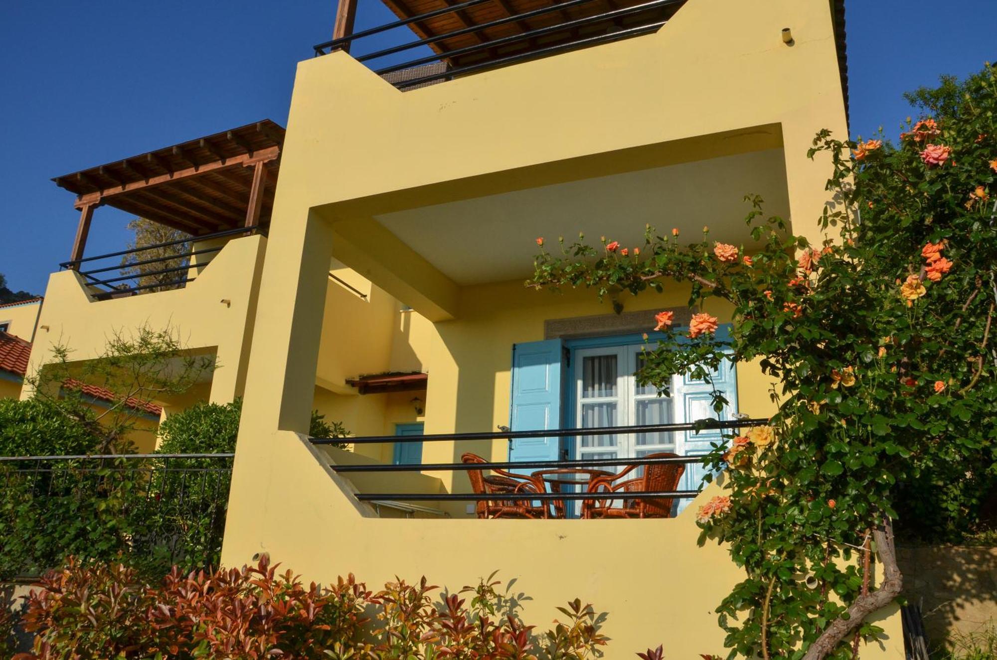 Hotel Dina - Ξενοδοχείο Ντινα Plati  Ruang foto