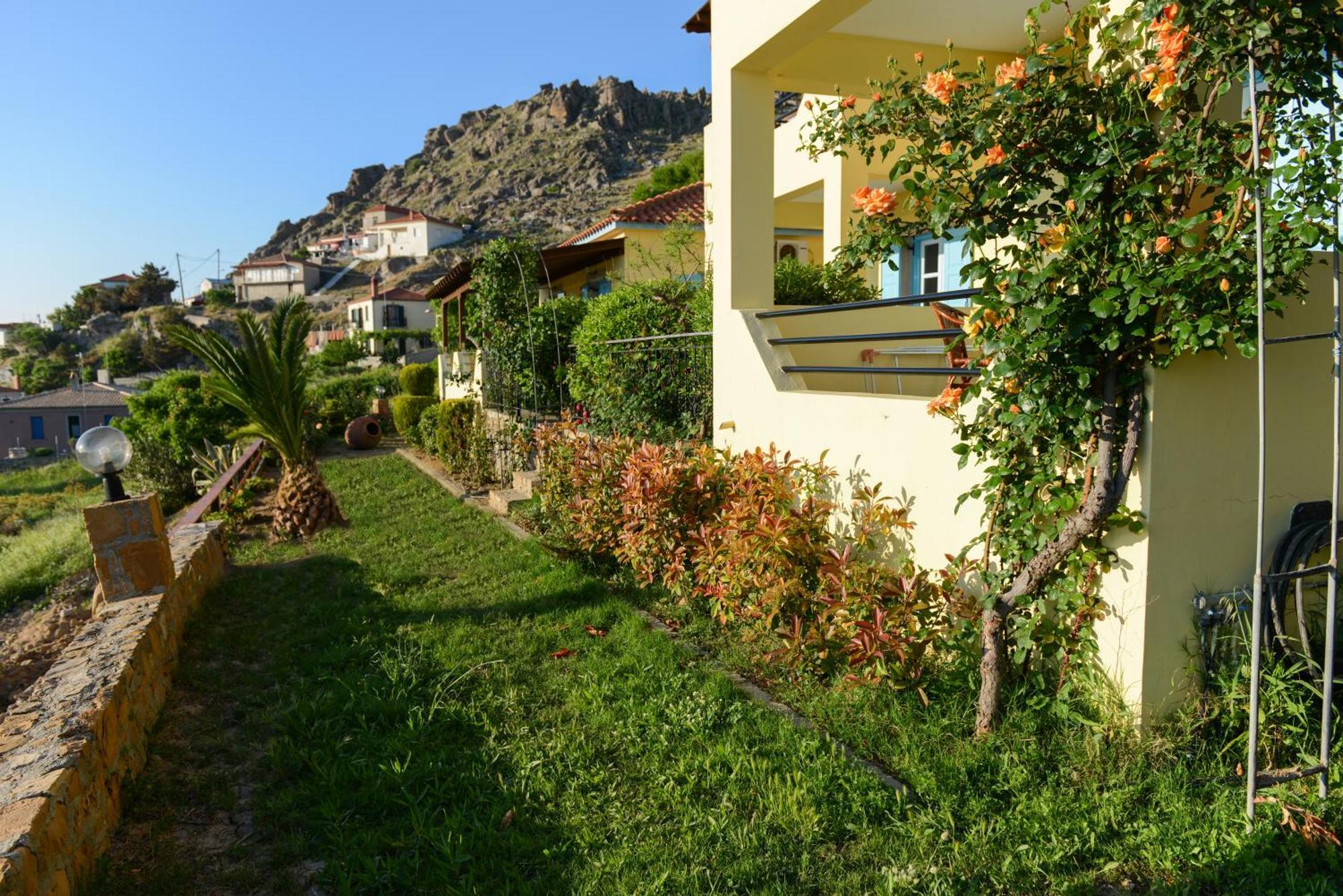 Hotel Dina - Ξενοδοχείο Ντινα Plati  Bagian luar foto
