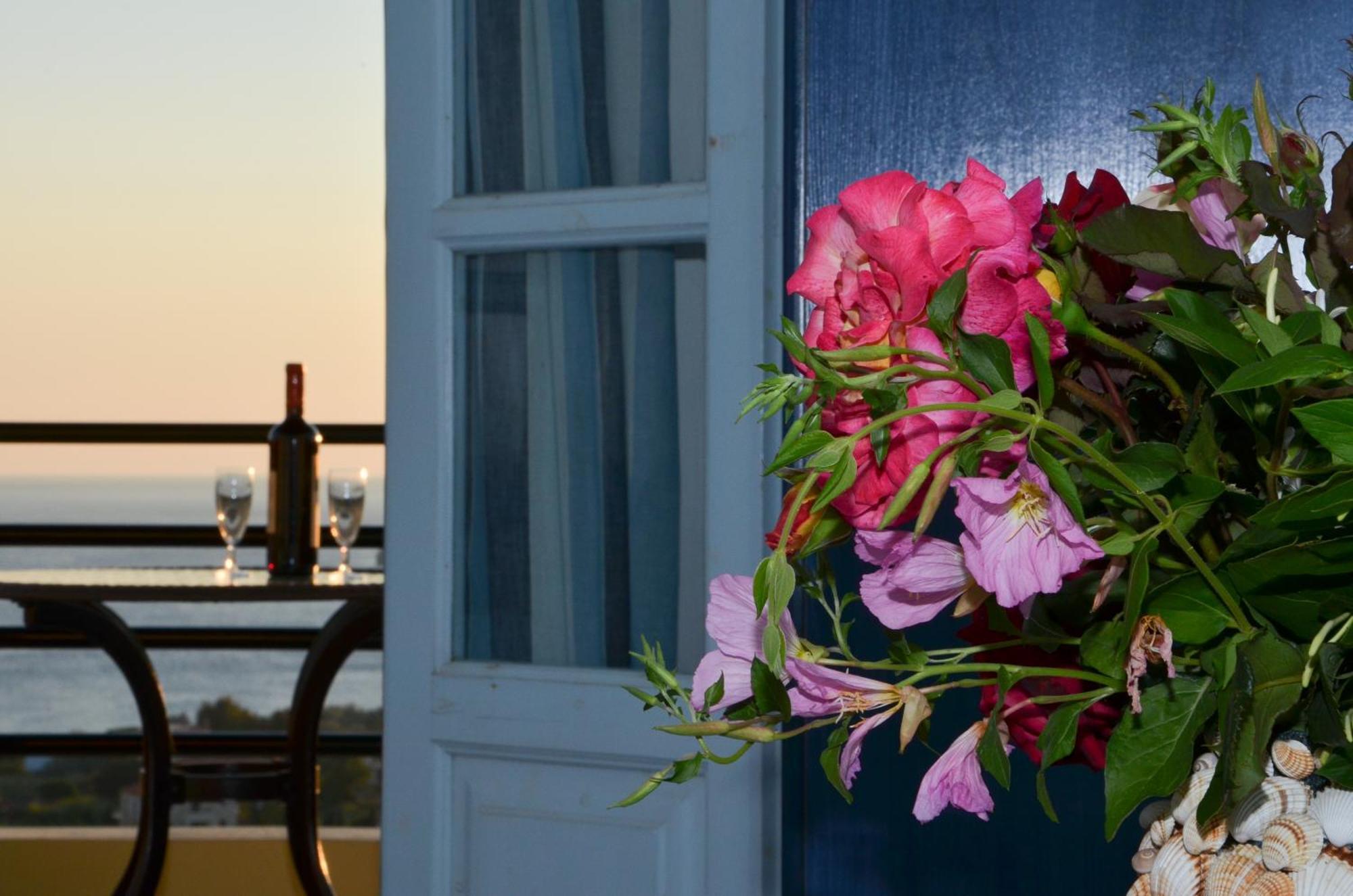 Hotel Dina - Ξενοδοχείο Ντινα Plati  Bagian luar foto